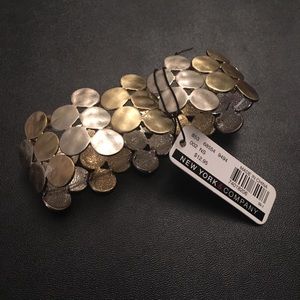 Gold and Silver Tone Stretch Bracelet